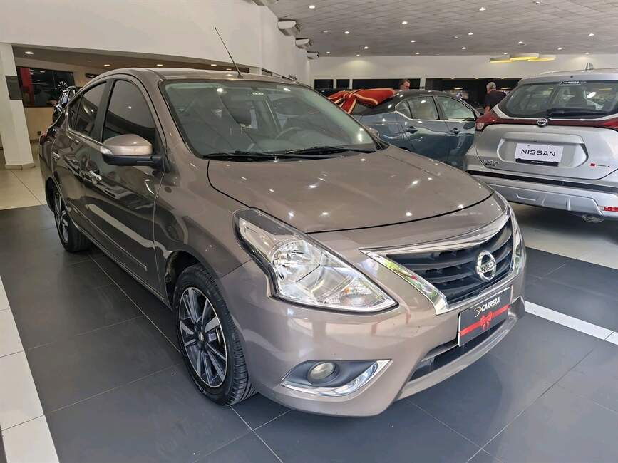 VERSA 1.6 16V FLEXSTART UNIQUE 4P XTRONIC
