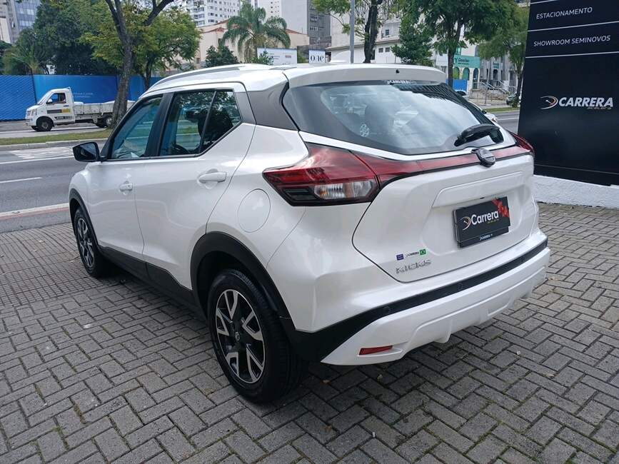 KICKS SENSE 1.6 16V FLEX AUT.