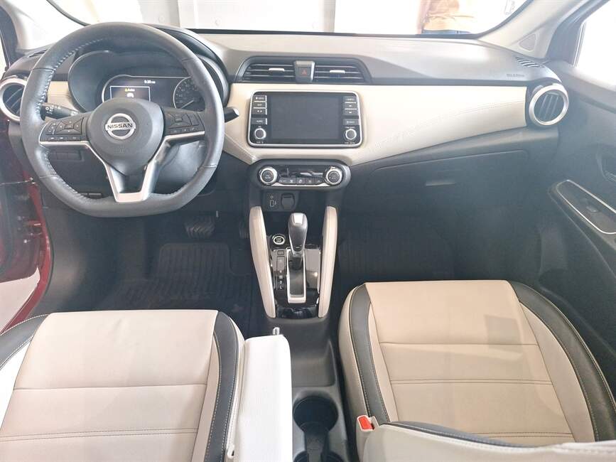 VERSA 1.6 16V FLEX EXCLUSIVE XTRONIC
