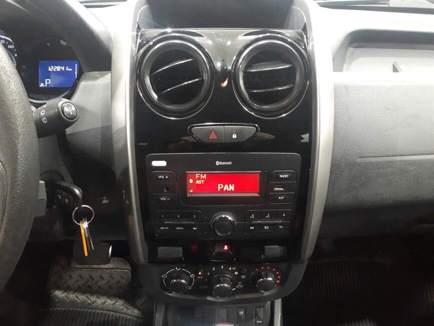DUSTER 1.6 16V SCE FLEX EXPRESSION X-TRONIC