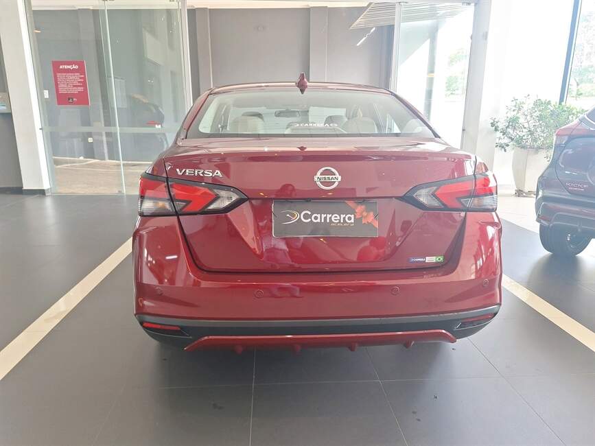 VERSA 1.6 16V FLEX EXCLUSIVE XTRONIC