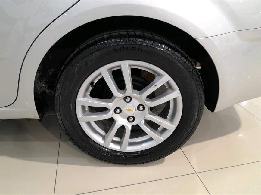 SONIC 1.6 LTZ SEDAN 16V FLEX 4P AUTOMATICO