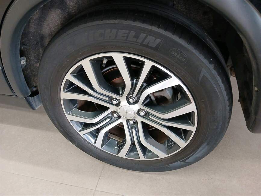 OUTLANDER 3.0 GT 4X4 V6 24V GASOLINA 4P AUTOMATICO