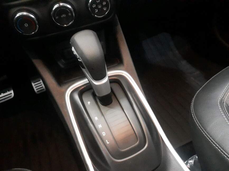 TRACKER 1.0 TURBO FLEX LTZ AUTOMATICO