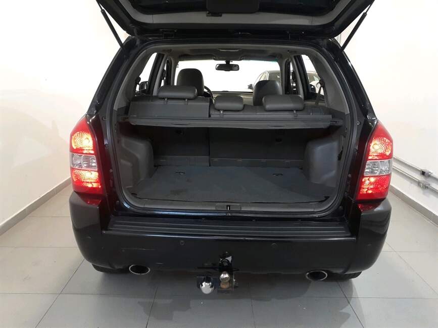 TUCSON 2.7 MPFI GLS 24V 180CV 4WD GASOLINA 4P AUTO