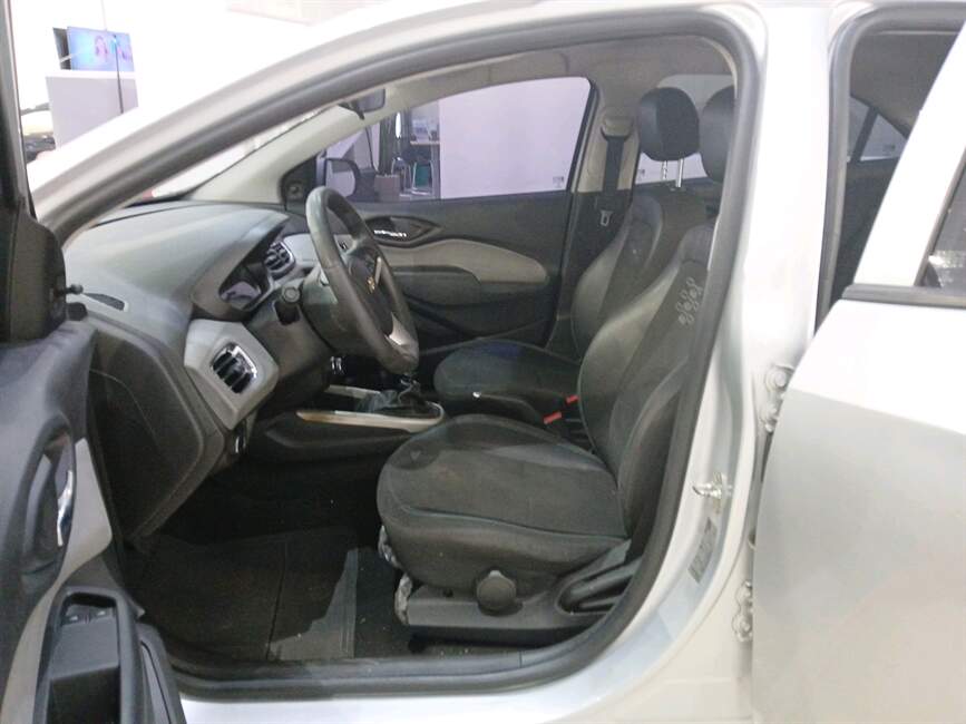 ONIX 1.0 MPFI LT 8V FLEX 4P MANUAL