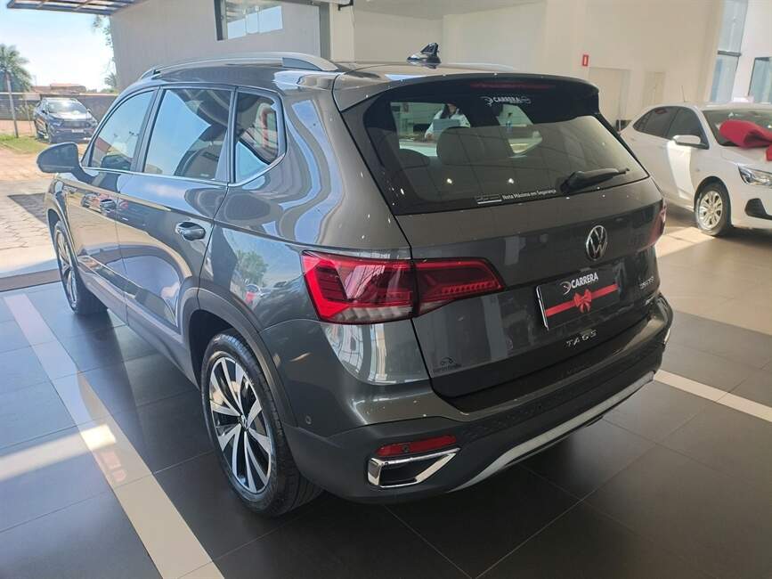 TAOS 1.4 250 TSI TOTAL FLEX HIGHLINE AUTOMÁTICO