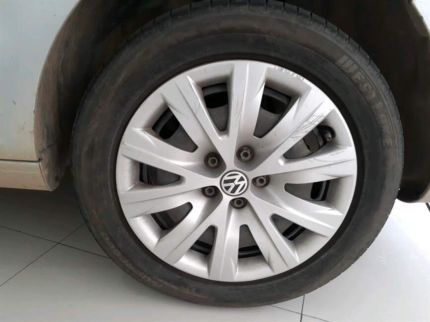 FOX 1.6 MI 8V FLEX 4P AUTOMATIZADO