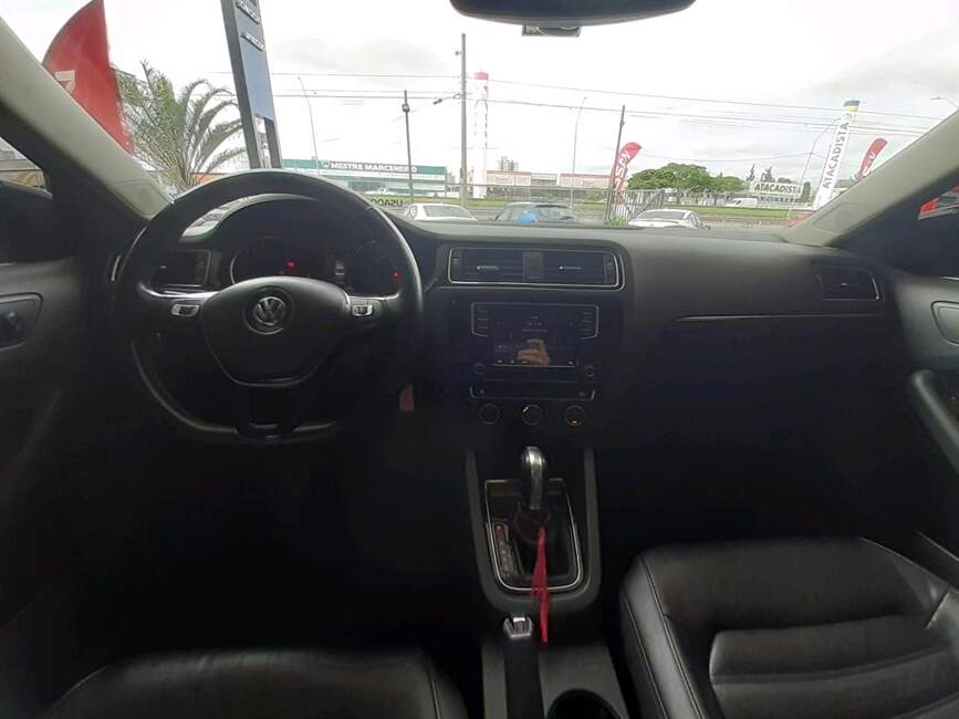 JETTA 2.0 TSI HIGHLINE 211CV GASOLINA 4P TIPTRONIC
