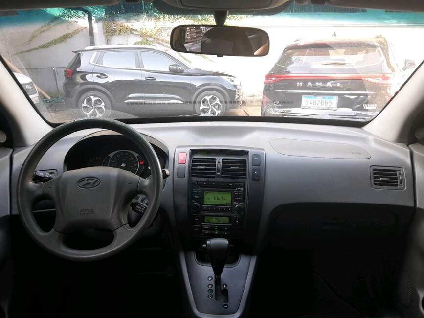TUCSON 2.0 MPFI GLS 16V 143CV 2WD GASOLINA 4P AUTO