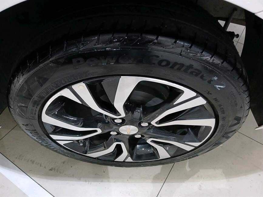 ONIX 1.0 TURBO FLEX PLUS PREMIER AUTOMÁTICO