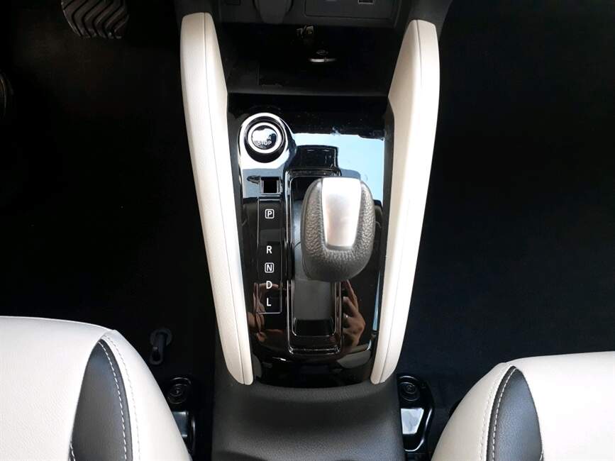 VERSA EXCLUSIVE 1.6 16V FLEX AUTOMATICO