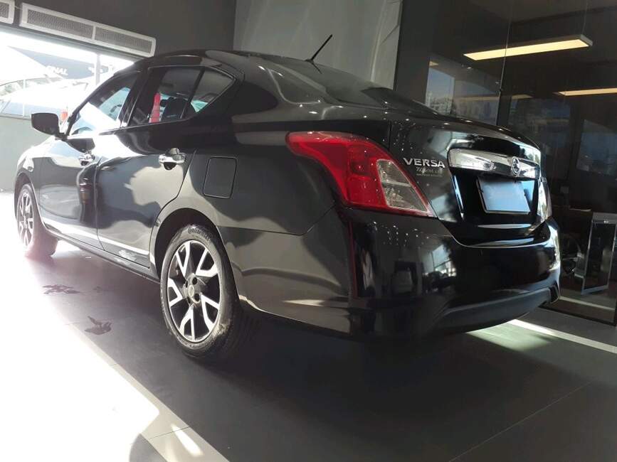 VERSA 1.6 16V FLEXSTART UNIQUE 4P MANUAL
