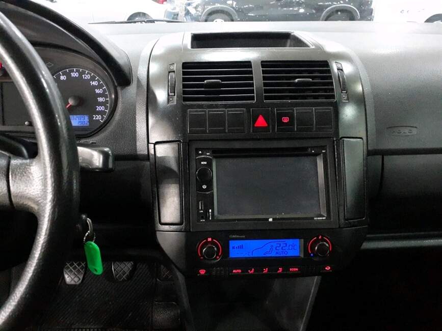 POLO 1.6 MI 8V GASOLINA 4P MANUAL