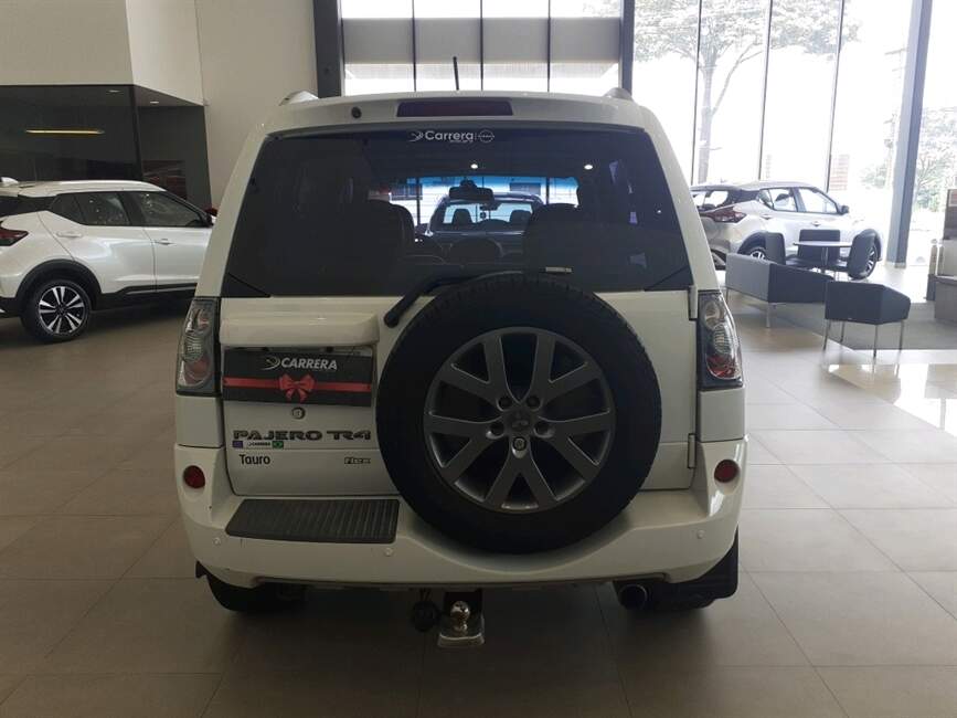 PAJERO TR4 2.0 4X2 16V 140CV FLEX 4P AUTOMATICO
