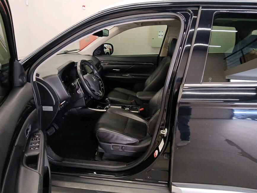 OUTLANDER 3.0 GT 4X4 V6 24V GASOLINA 4P AUTOMATICO