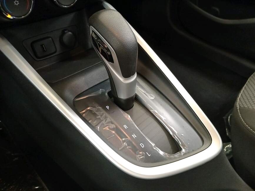 ONIX 1.0 TURBO FLEX PLUS LTZ AUTOMÁTICO