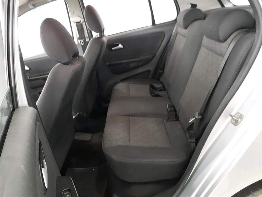 FOX 1.6 MI 8V FLEX 4P AUTOMATIZADO