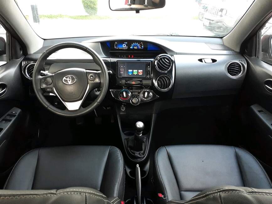 ETIOS 1.5 XLS SEDAN 16V FLEX 4P MANUAL