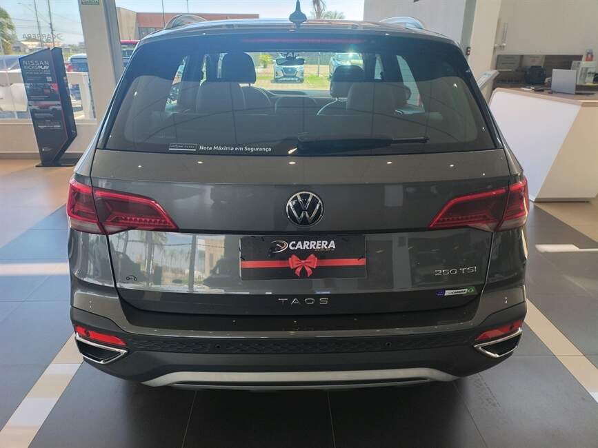 TAOS 1.4 250 TSI TOTAL FLEX HIGHLINE AUTOMÁTICO