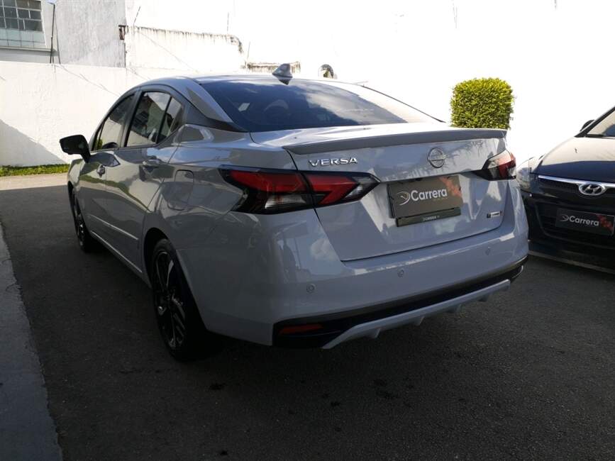 VERSA EXCLUSIVE 1.6 16V FLEX AUTOMATICO