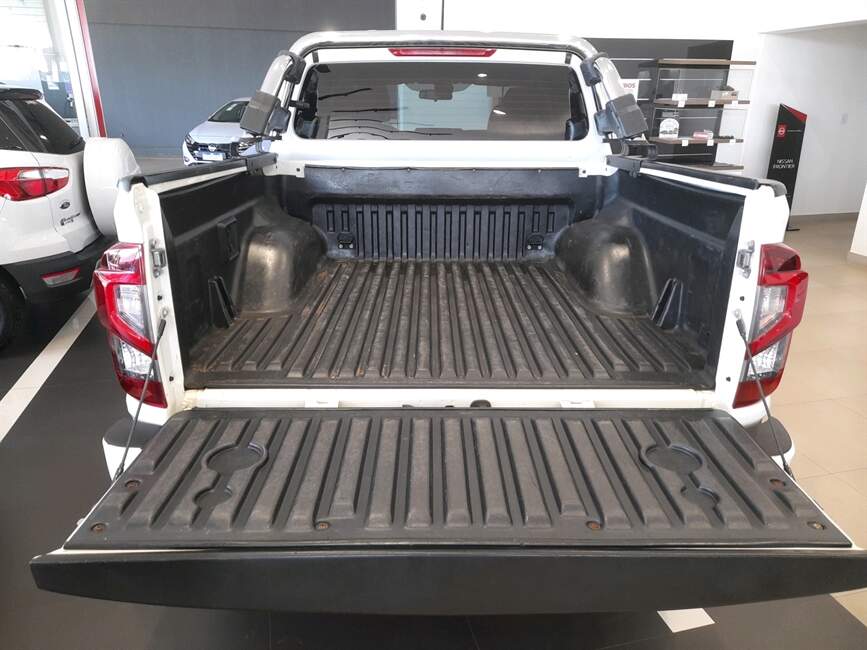 FRONTIER 2.3 16V TURBO DIESEL XE CD 4X4 AUTOMÁTICO