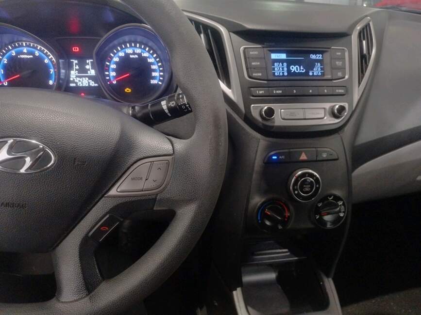 HB20S 1.6 COMFORT PLUS 16V FLEX 4P MANUAL