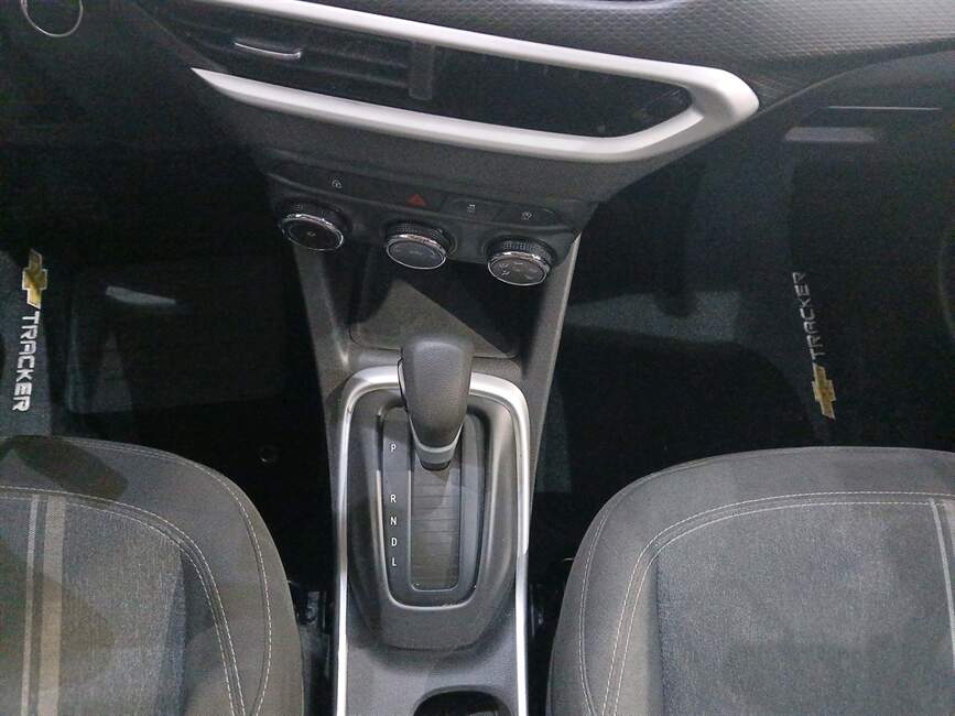 TRACKER 1.0 TURBO FLEX LT AUTOMATICO