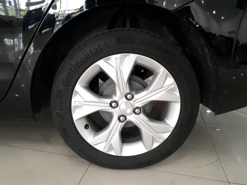 ONIX 1.0 TURBO FLEX PLUS LTZ AUTOMÁTICO