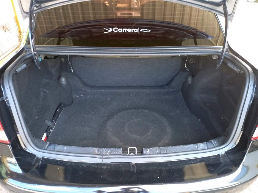 CLASSIC 1.0 MPFI LS 8V FLEX 4P MANUAL