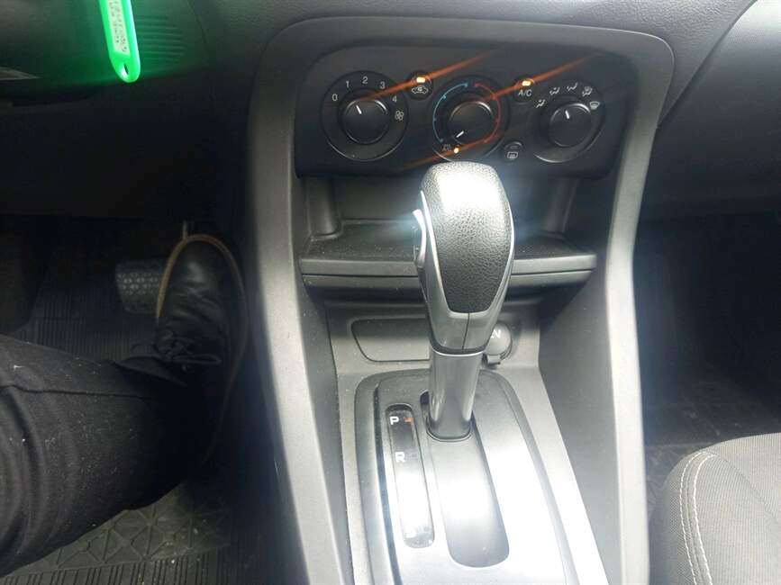 KA 1.5 TI-VCT FLEX SE PLUS SEDAN AUTOMATICO
